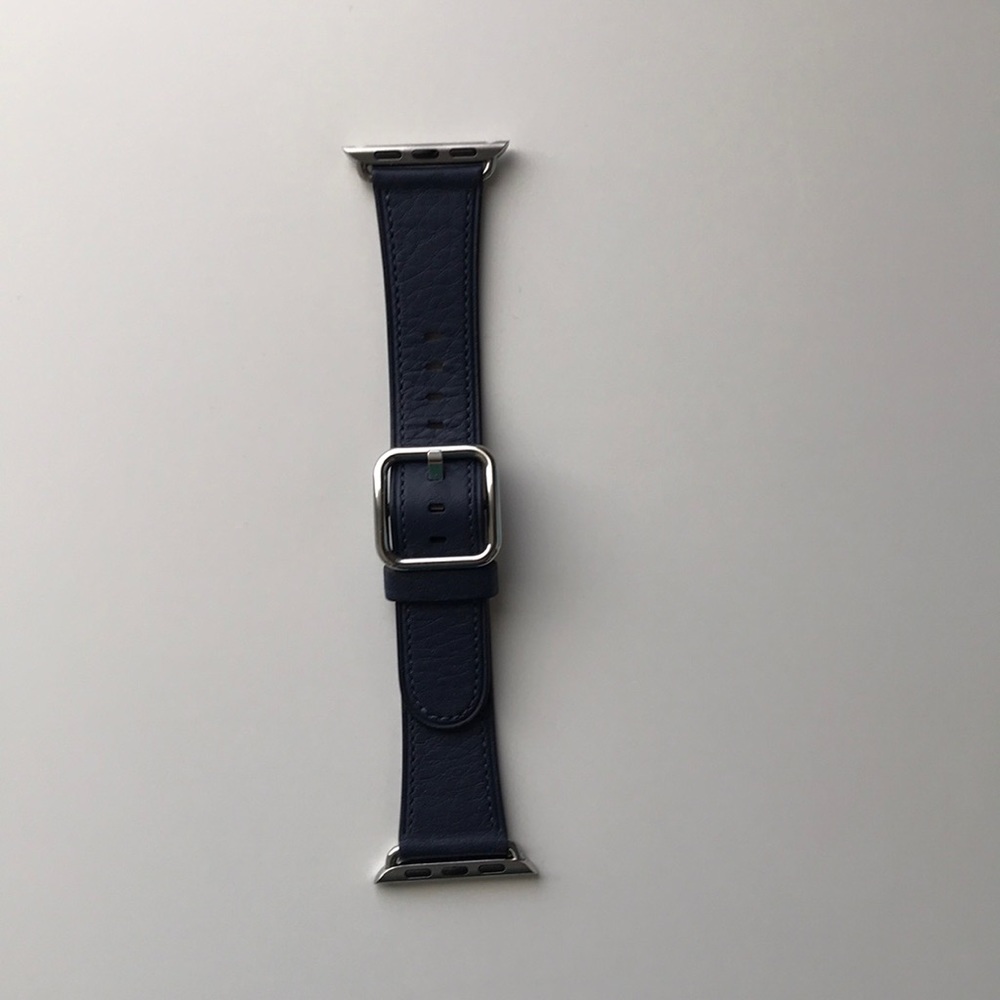 38 mm leather Apple Watch band